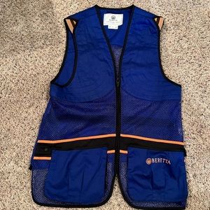 Beretta Men’s Shooting Vest, Large, Royal blue with orange trim Like New
